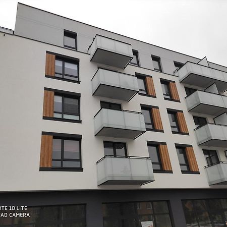 Apartament Pileckiego Nowy Dwor Mazowiecki Modlin Airport 외부 사진