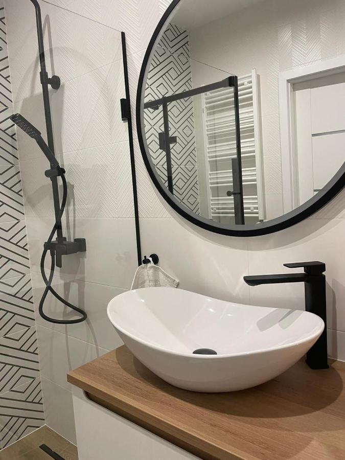 Apartament Pileckiego Nowy Dwor Mazowiecki Modlin Airport 외부 사진